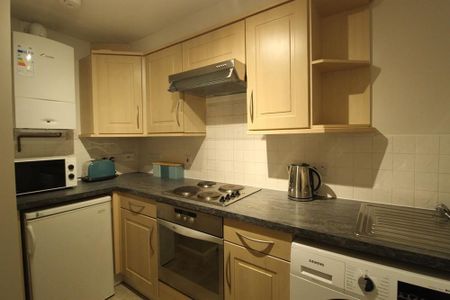 Fonthill Avenue, Ground Floor, - Photo 2