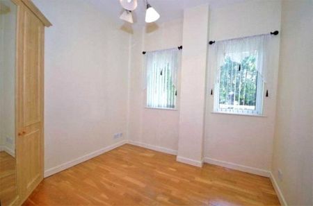 Tower Point Sydney Road, EN2, Middlesex - Photo 2