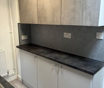 2 Bed Terraced House, Herrick St, L13 - Photo 5