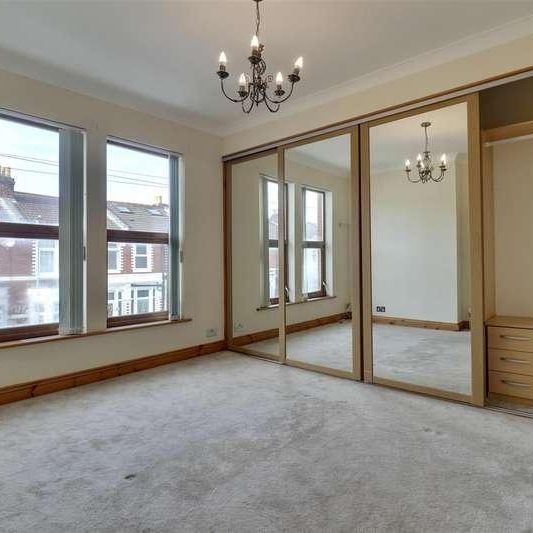 Dover Road, Portsmouth, PO3 - Photo 1