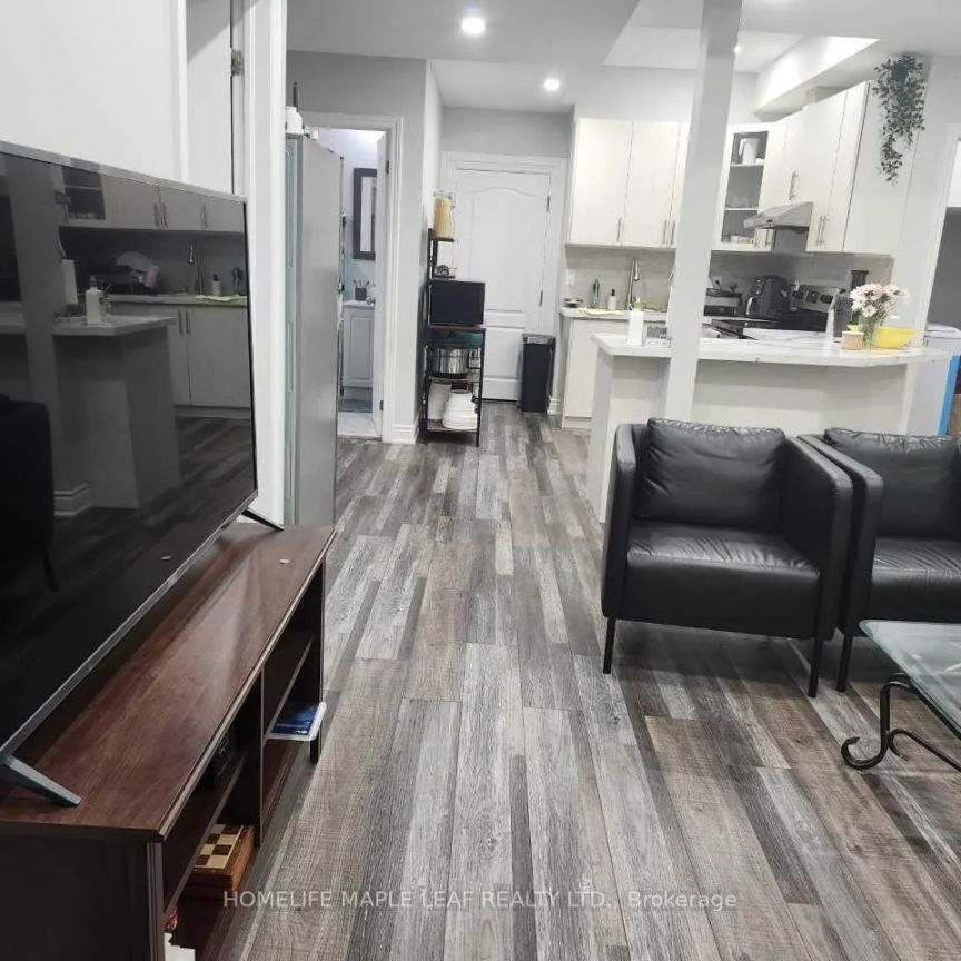 77 BRUSHWOOD DRIVE - Photo 1