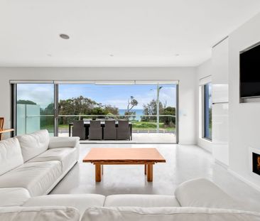 Luxury Elevated Living with Bay Views - Photo 3
