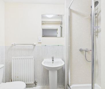 2 bedroom apartment to rent - Photo 6