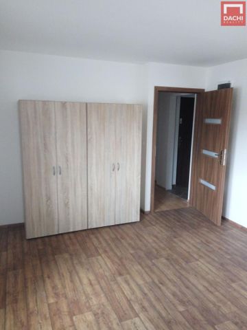 Pronájem bytu 1+kk 27 m2 - Fotografie 5
