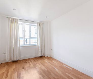 Seven Kings Way, Kingston Upon Thames, Surrey, KT2 - Photo 5