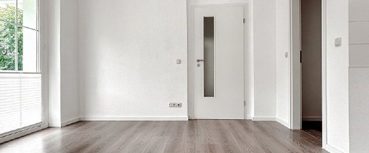 BEGEHRTE TRAUMLAGE | HELLE, GROßE WOHNUNG MIT BALKON - Photo 1