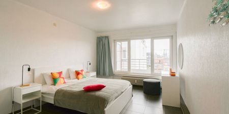 Appartement te huur in Oostende voor € 800 met 2 slaapkamers - Photo 4