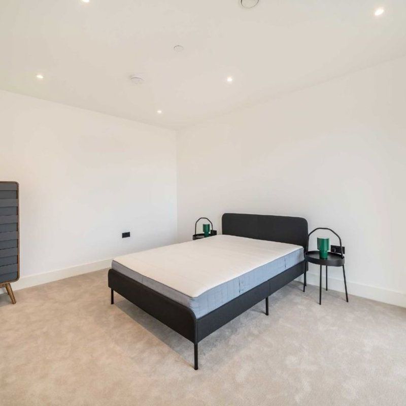 Danvers Avenue, Clapham Junction, SW11 - Photo 1