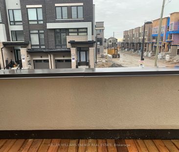 For Lease - 741 Conlin Rd E Road, Oshawa, Ontario - Photo 5