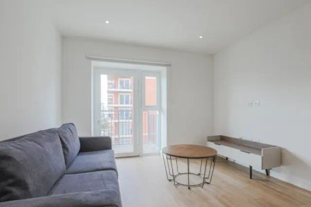 2 Bedroom 2 Bathroom - Photo 2