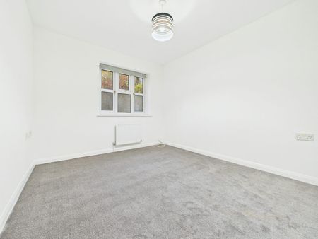 Maisonette to rent on - Photo 4