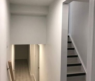 For Lease - 1031 Mary Street, Oshawa, Ontario - Photo 6