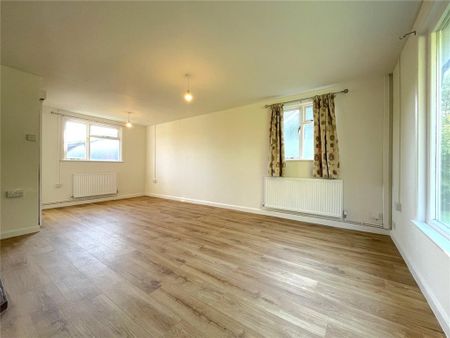 3 bedroom bungalow to rent - Photo 3