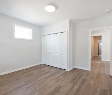 For Lease - 35 Inkerman Street Unit# Main, St. Thomas, Ontario - Photo 5