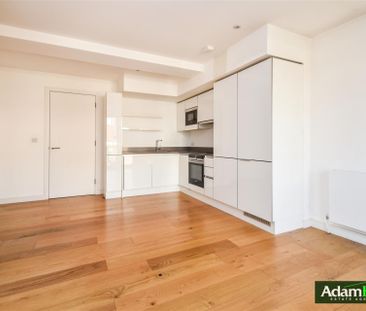 Totteridge Lane, Whetstone, N20, 1 bedroom, Apartment - Photo 4