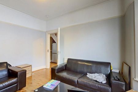 3 bedroom house to rent - Photo 3