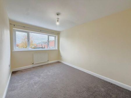 3 bedroom detached house to rent - Photo 4