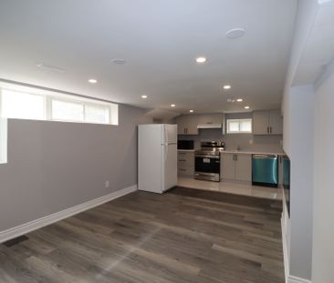 For Lease - 81 Gretna Drive, Brampton, Ontario - Photo 6