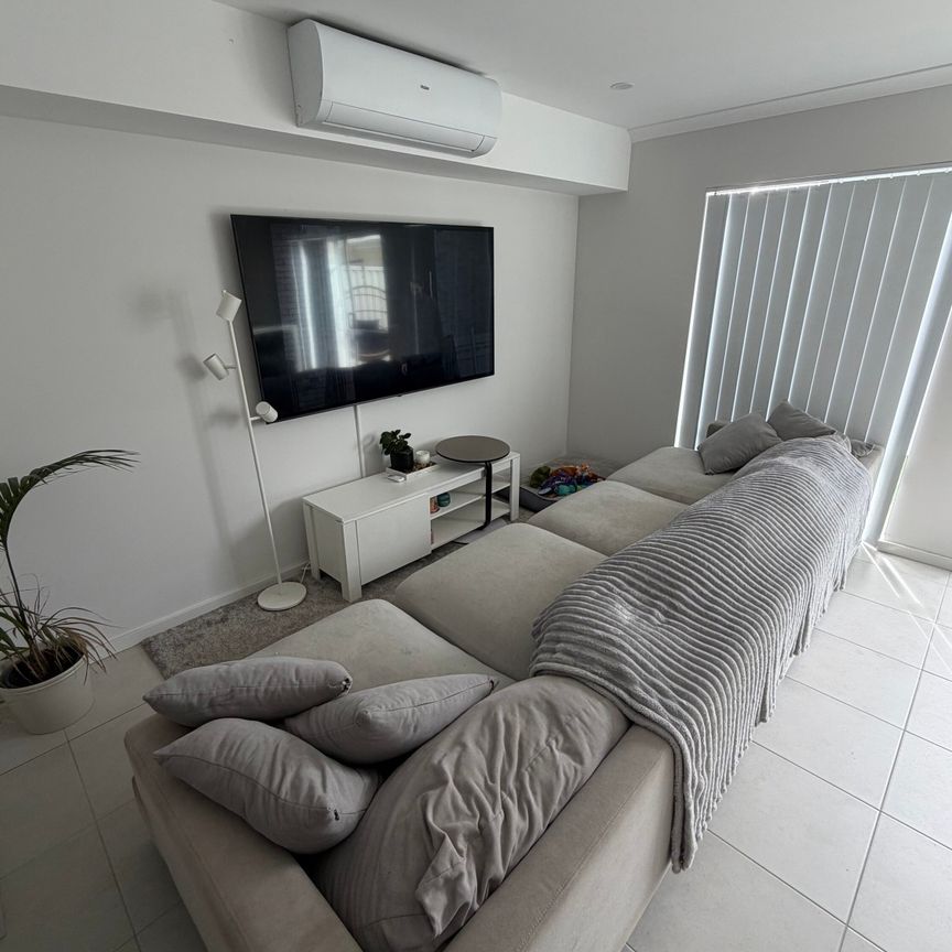 Wanneroo - Photo 1