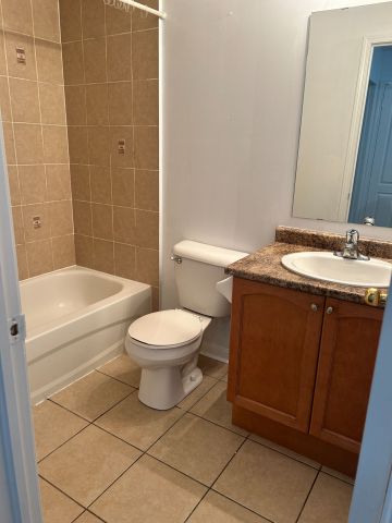 For Lease - 464 Beach Boulevard Unit# 15, Hamilton, Ontario - Photo 4