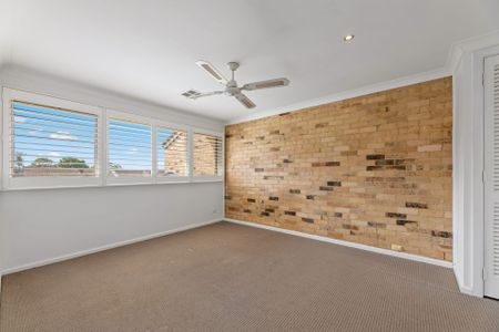Impressive Two Bedroom Townhouse | Access Via Werona Avenue - Photo 3