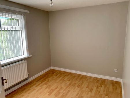 93 Doagh Road, Ballyclare, BT39 9E3 - Photo 3