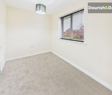 3 bedroom detached house to rent - Photo 3