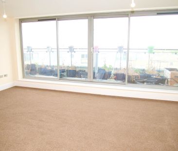 Price £1,950 pcm - Available Now - Unfurnished - Photo 1