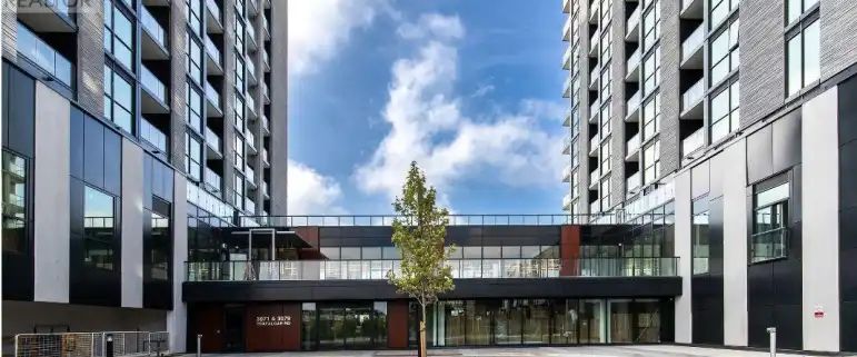 1209 - 3079 TRAFALGAR ROAD | 1209 - 3079 TRAFALGAR ROAD, Oakville - Photo 1