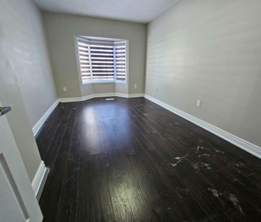 For Lease - 5672 Volpe Avenue, Mississauga, Ontario - Photo 5