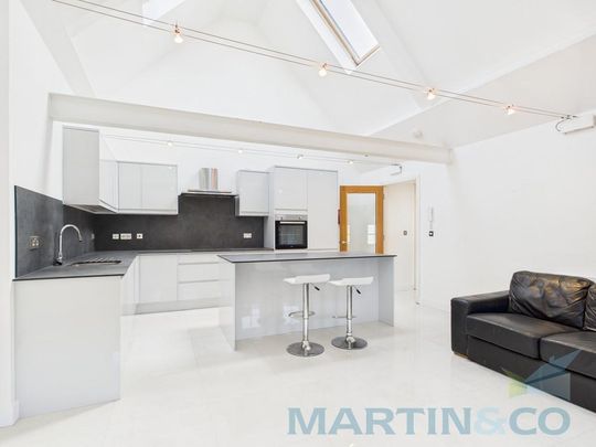 4 bedroom apartment to rent - Photo 1