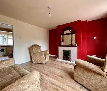 10 Castlebalfour Park, Lisnaskea, BT92 2GD - Photo 2