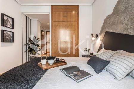 Madrid Capital, Community of Madrid 28009 - Photo 3