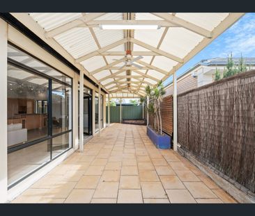 11 Heard Avenue, Mawson Lakes, SA 5095 - Photo 2