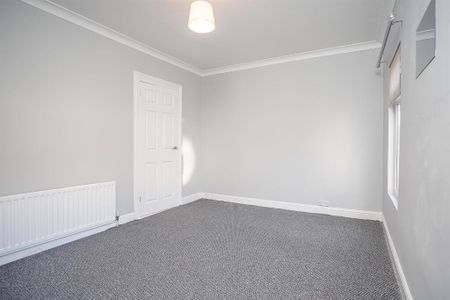 4 Victoria Avenue, Belfast, BT4 1QY - Photo 3