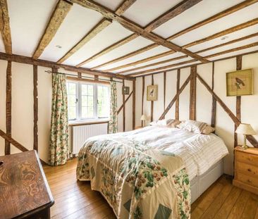 A charming character family home tucked away on the edge of Speldhu... - Photo 4