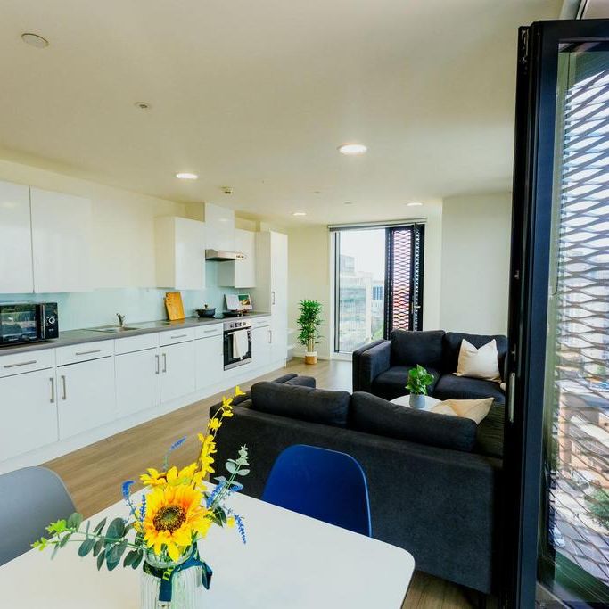 1 bedroom private hall to rent - Photo 1