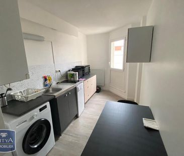 Location Appartement 1 pièce 50m² AGEN 47000 - Photo 4