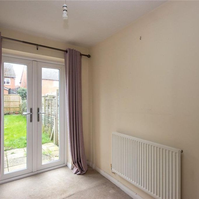 2 bedroom terraced house to rent - Photo 1