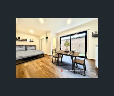 New generation studio living - at its best! - Photo 1