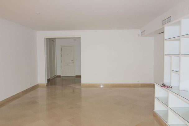Apartamento planta baja en alquiler en Marbella, Marbella - Photo 1