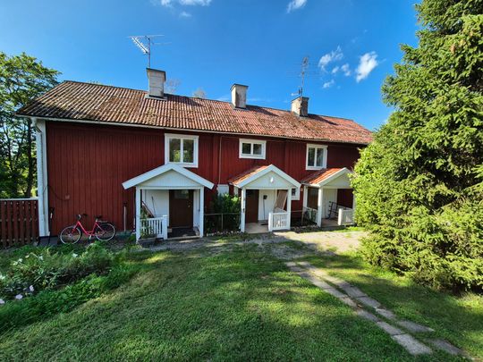 Husby röbo, Stallarholmen - Foto 1