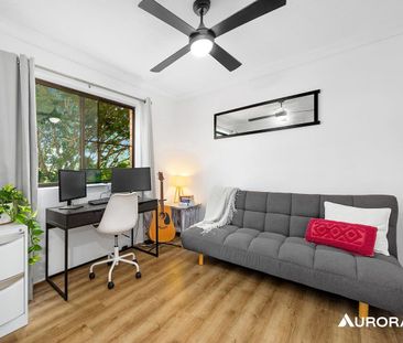 Spacious Two Bedroom Apartment with Dual Private Balconies - Photo 5