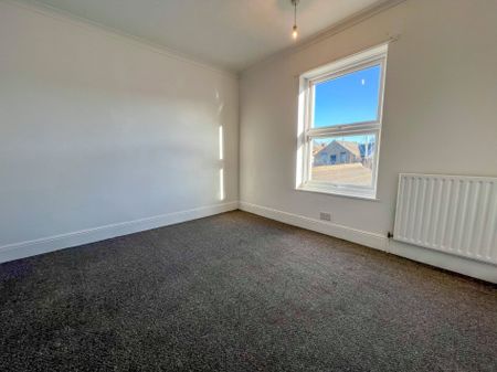 Grimsby, NE Lincolnshire - £625 PCM - Photo 3