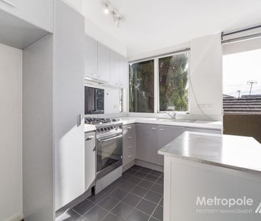 9/22 Chomley Street, PRAHRAN, VIC - Photo 1