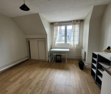 STUDIO A LOUER RUE DES 3 CAILLOUX - Photo 3