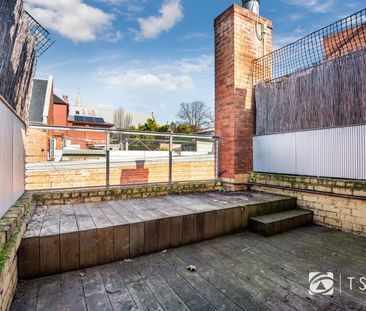 One Bedroom Apartment - Photo 3