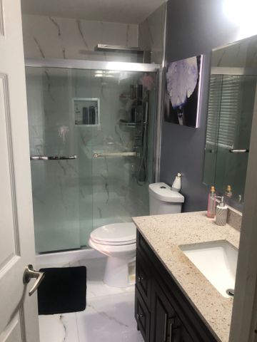 For Lease - 25 Seafair Crescent, Brampton, Ontario - Photo 2