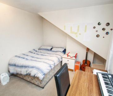 2 bedroom terraced house to rent - Photo 5