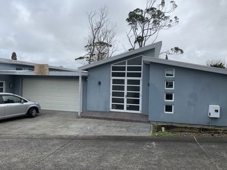 This home will win you over! - Photo 5